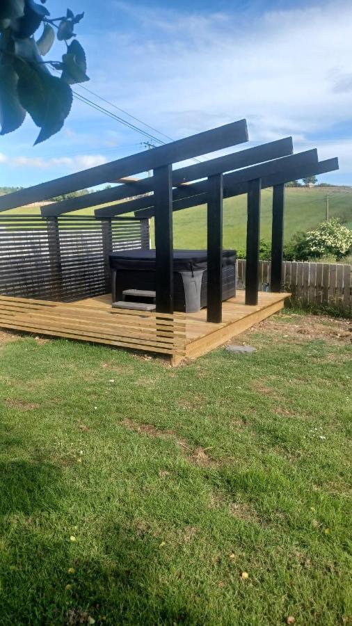 Valley Lodge 3 Bedroom Retreat In Craigantlet Hills Belfast Exterior photo