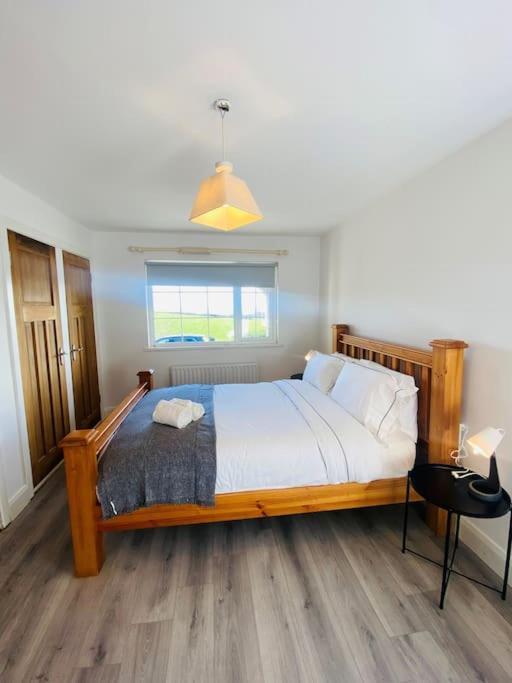 Valley Lodge 3 Bedroom Retreat In Craigantlet Hills Belfast Exterior photo